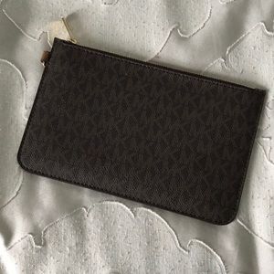Michael Kors Wristlet